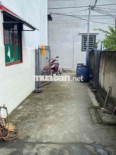 Nhà SC Lầu Trệt Phường Dĩ An Gần Chợ  gần VinCom 550