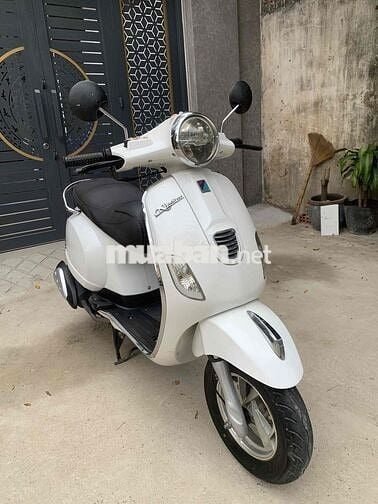 Vespa 50cc Bstp xe đẹp máy zin êm giấy tờ đầy đủ
