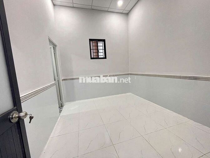 Cần ra gấp! Nhà cấp 4 Dĩ An 1.26 tỷ, vị trí đẹp,sổ sẵn công chứng liền