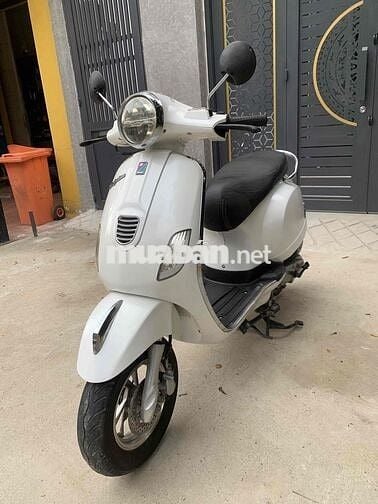 Vespa 50cc Bstp xe đẹp máy zin êm giấy tờ đầy đủ