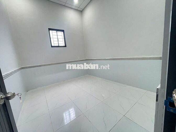 Cần ra gấp! Nhà cấp 4 Dĩ An 1.26 tỷ, vị trí đẹp,sổ sẵn công chứng liền