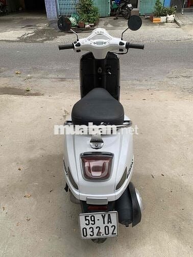 Vespa 50cc Bstp xe đẹp máy zin êm giấy tờ đầy đủ
