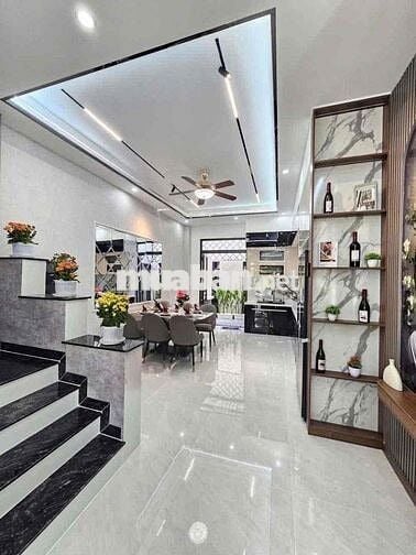 nhà hoàn công . full nội thất ,sân ô tô an phú thuận an bình dương