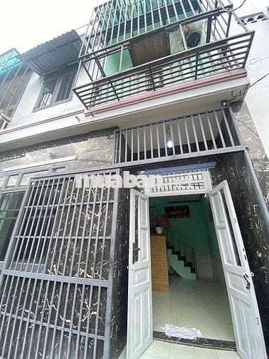 Nhà SC Lầu Trệt Phường Dĩ An Gần Chợ  gần VinCom 550