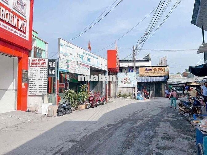 Nhà Mặt Tiền 720triệu cho thuê 8 Triệu/tháng Ngay Chợ Ở Bình Chánh