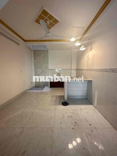 NHÀ 4 PHÒNG ĐƯỜNG NỘI BỘ KHU BÌNH PHÚ 2