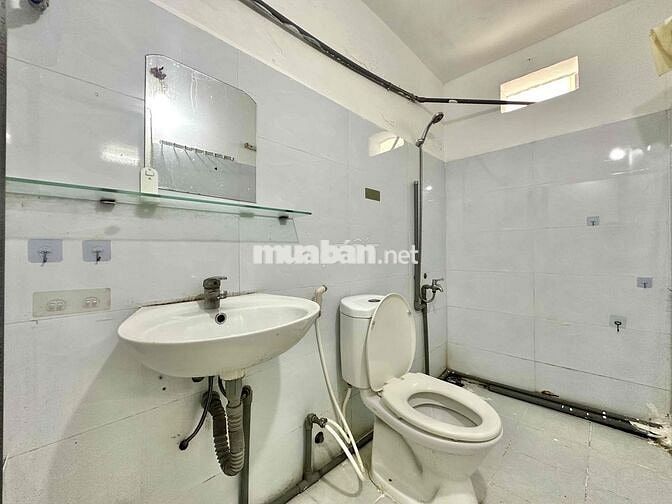 Cho Thuê Căn Hộ 1 Phòng Ngủ Cửa Sổ Trời Gần ĐH Văn Hiến