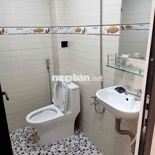 Nhà thuê sau mặt tiền Tân Hoà Đông (3,5 x 8) 2 tầng - Quận 6