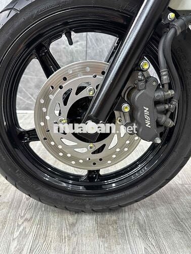 SH Ý 2011 SM5007 MÁY ZIN