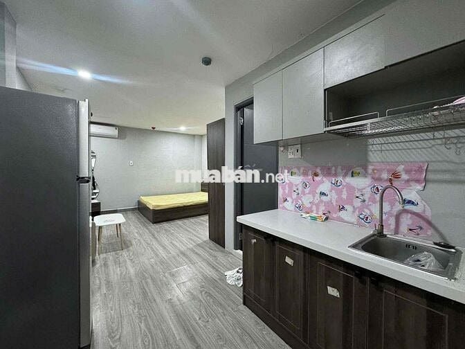 STUDIO MẶT TIỀN NGUYỄN THỊ MINH KHAI - Q3