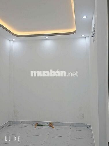 Hoa hồng giới thiệu ; Bán nhà 2 lầu , hẻm 5m ngay chợ bình long