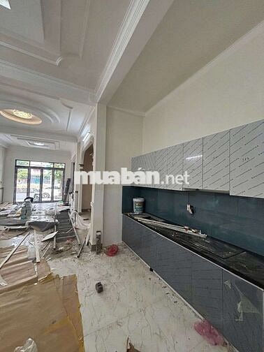 💥💥NHÀ MT NGÔ QUYỀN 2 tầng + 1 hầm ở và kinh doanh