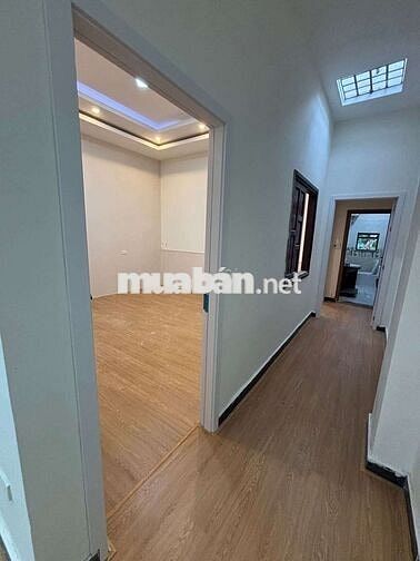 💥💥NHÀ MT NGÔ QUYỀN 2 tầng + 1 hầm ở và kinh doanh