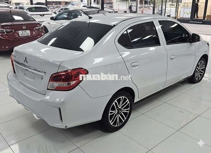 Mitshubishi 2023 GLS số sàn giá rẻ lắm ạ tiếp kiệm