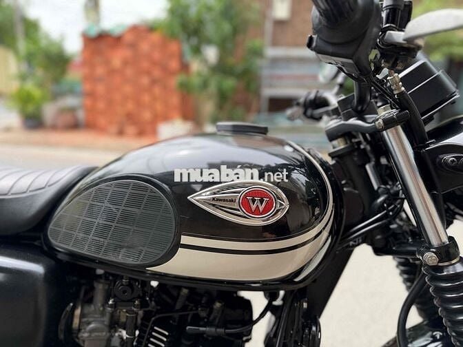 Kawasaki W175 SE 2020