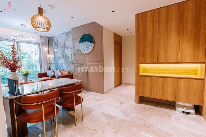 Cần bán căn hộ 2 phòng ngủ 62,6m2, view nhìn Sông Hàn Đà Nẵng