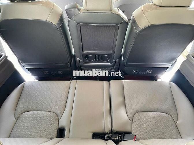 Kia Carnival Premium 2.2D 8S 2025 - 45000 km