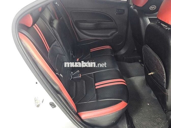 Mitshubishi 2023 GLS số sàn giá rẻ lắm ạ tiếp kiệm