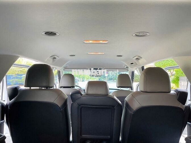 Kia Carnival Premium 2.2D 8S 2025 - 45000 km