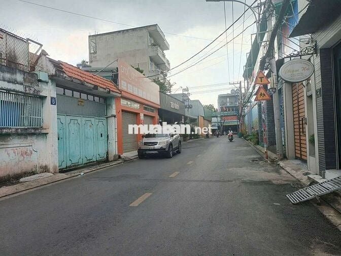 Cần bán gấp nhà P ĐHT .Q12.DT 4x12,5 .1trệt 2Lầu 3PN 2WS .