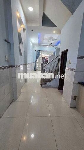 BÁN GẤP NHÀ NGỘP ,LÊ VĂN QUỚI, Ô TÔ ĐỖ CỬA , 4*14M CHỈ 3  TỶ 88