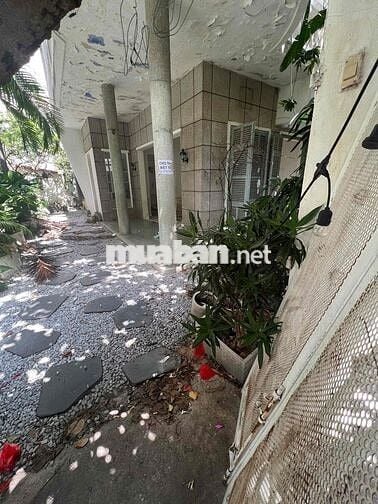 NGANG 9M, BIỆT THỰ SÂN VƯỜN, DTSD 700m2 TẠI HẺM 222 LÊ VĂN SỸ QUẬN 3