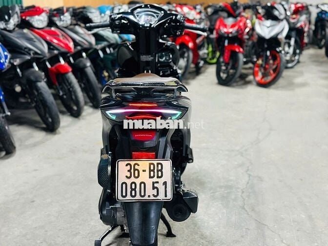 XE MÁYTHANH TÙNG_VISION ĐỘ BẢN CỔ ĐIỂN MỚI 99%