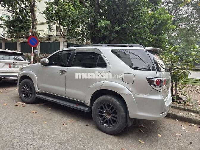 2015 2.5G 4x2 - 150000 km