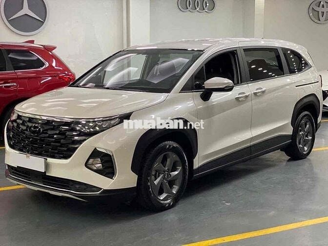 Hyundai Custin 2023 1.5 Tiêu chuẩn - 32000 km lươt