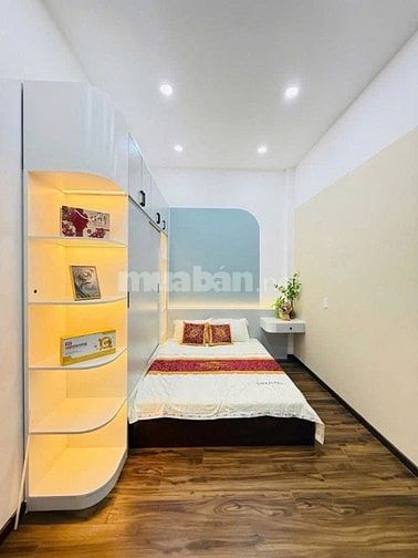 Nhà đẹp Tân Bình - Đường Phan Văn Sửu - ngay Sân Bay - 2,890 tỷ - 47m2