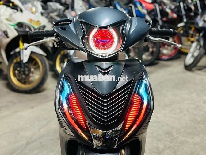 XE MÁYTHANH TÙNG_VISION ĐỘ BẢN CỔ ĐIỂN MỚI 99%