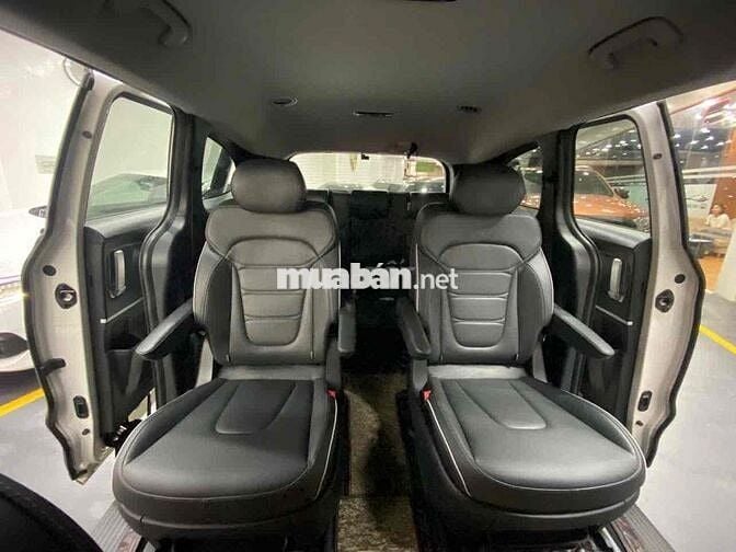 Hyundai Custin 2023 1.5 Tiêu chuẩn - 32000 km lươt