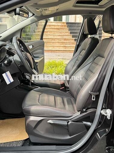 Ford EcoSport Black Edition 2017 chạy siêu ít