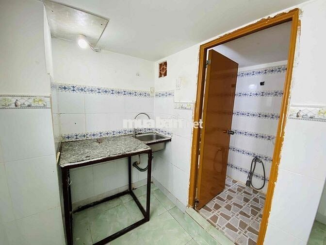 CHO THUÊ PHÒNG TRỌ CÓ GÁC CHỈ 2 🍠 NGAY MŨI TÀU LUỸ BÁN BÍCH - ÂU CƠ