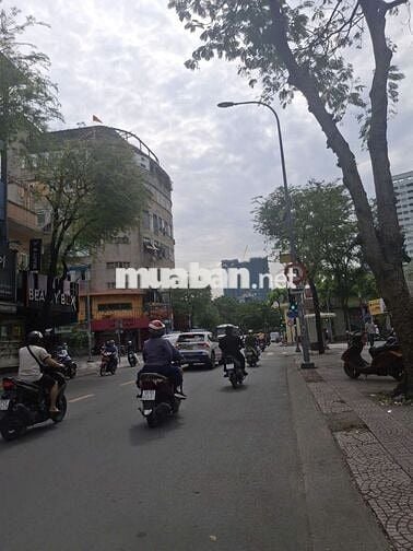 Cho thuê nhà MT Tôn Thất Tùng,Q1; DT: 4x9m, trệt lửng, kd tự do