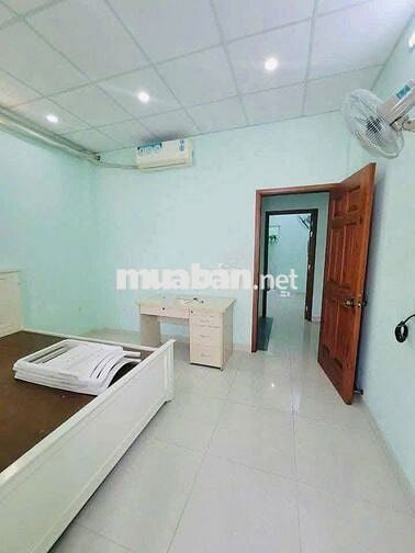 🏡 Nhà Mặt Tiền Nguyễn Minh Hoàng,(K300)_5x20m, 3 Lầu Nội Thất Cơ Bản.