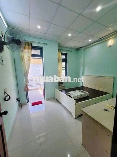🏡 Nhà Mặt Tiền Nguyễn Minh Hoàng,(K300)_5x20m, 3 Lầu Nội Thất Cơ Bản.
