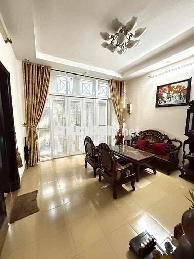 Bán nhà Khu Bàu Cát P12 Tân Bình. DT: 4m x 11m 4 tầng giá 6ty8