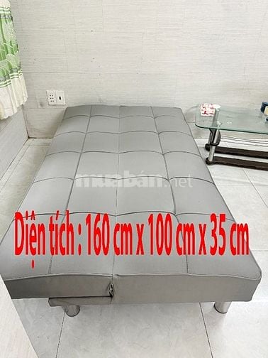 Cần thanh lý 02 tủ quần áo và ghế tựa + giường