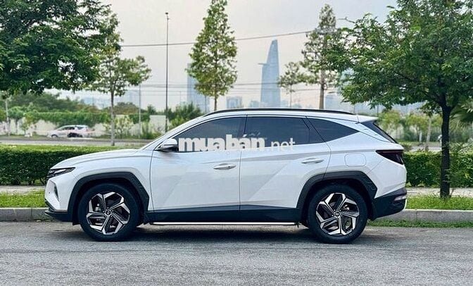 HYUNDAI TUCSON 1.6TURBO 2022 CAO CẤP - 35000 km