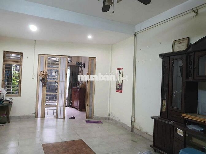 Cần cho thuê nhà mặt tiền Bạch Mã Tân Bình