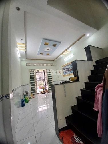 Cho thuê nhà nguyên căn 60m2 ,1 tầng , gần chợ Hưng Long 