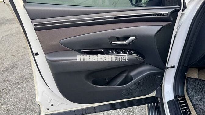 HYUNDAI TUCSON 1.6TURBO 2022 CAO CẤP - 35000 km