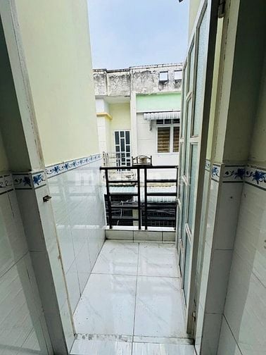 Cho thuê nhà nguyên căn 60m2 ,1 tầng , gần chợ Hưng Long 