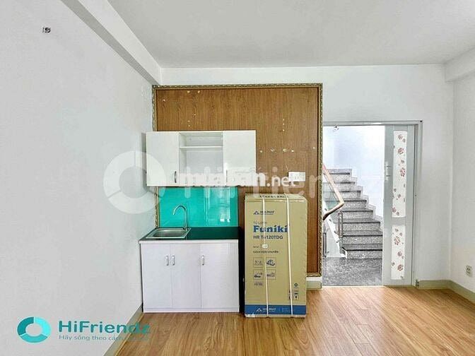 CĂN HỘ BAN CÔNG NGAY NGÃ TƯ BẢY HIỀN GẦN Q10 GÀN BỆNH VIỆN THỐNG NHẤT