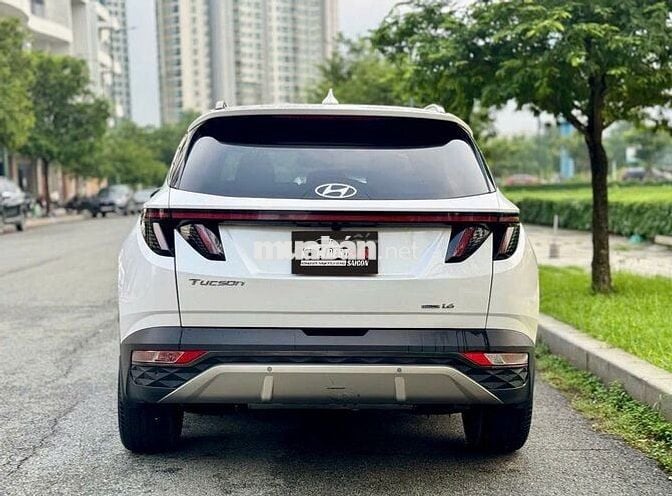HYUNDAI TUCSON 1.6TURBO 2022 CAO CẤP - 35000 km