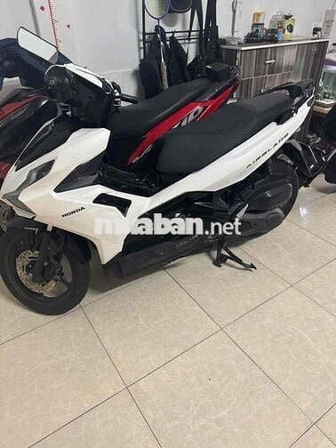 ban xe AB 2020 biển sg