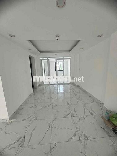 Bán căn hộ dịch vụ cao cấp mặt tiền đường số Tân quy, Q7