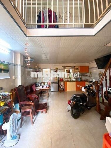 Cách Lotte Mart,TDTU,Rmit chỉ 2km,ko ngập,99m2, có sân vườn, 8.x tỷ