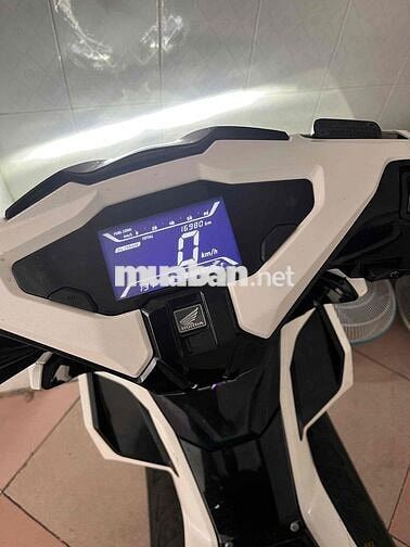 ban xe AB 2020 biển sg